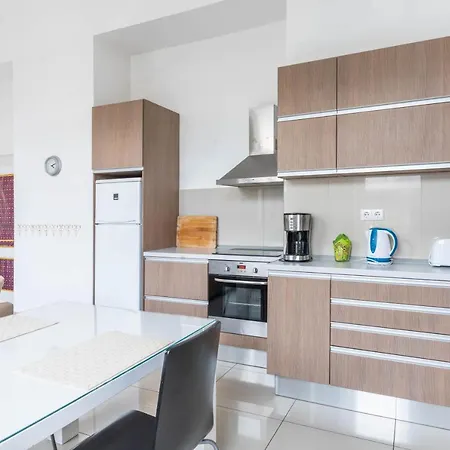 Inner City - Hold Utca Apartment Budapest